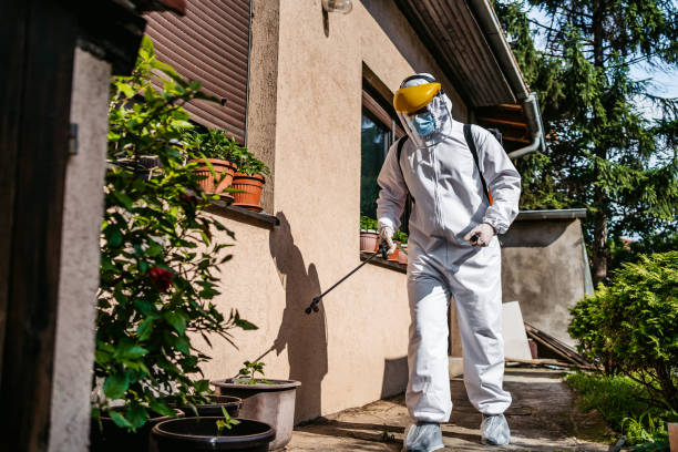 Best Residential Pest Control  in Peachtree Corners, GA